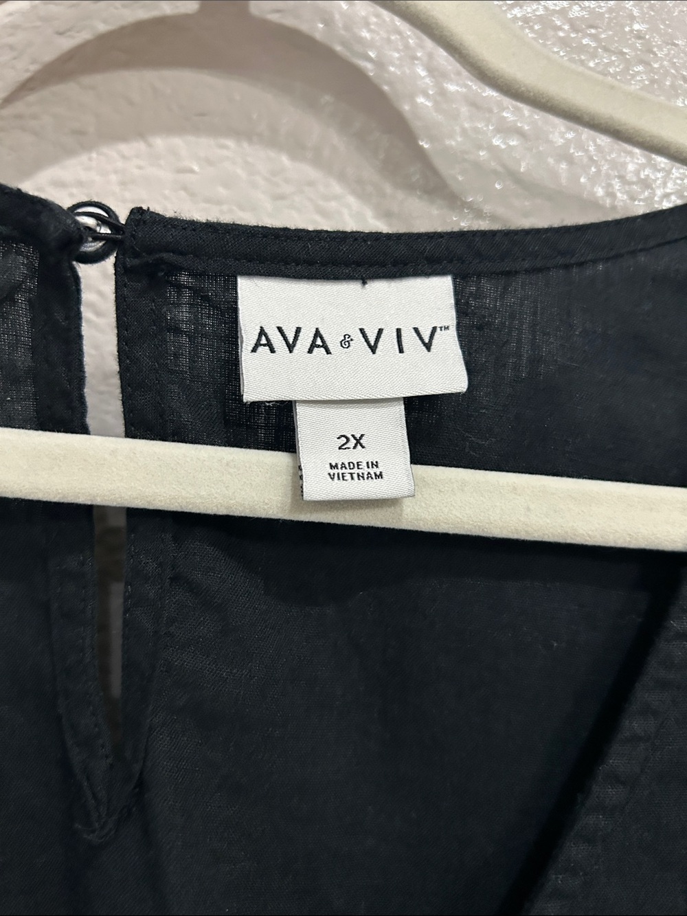 Ava & Viv Black V-Neck Flutter Sleeve Top Linen Blend Sz 2X Summer Chic TC0292 - Picture 3 of 7